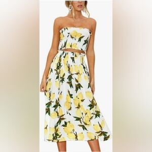Angashion Women's Floral Lemon Crop Top & Maxi Skirt 2 Piece Set - Size Small.
